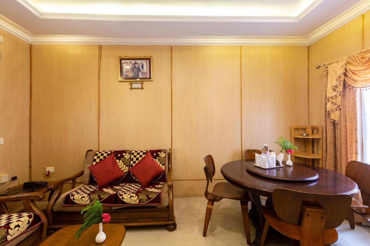 Kstdc Hotel Mayura Bhuvaneshwari Kamalapur Hampi Extérieur photo