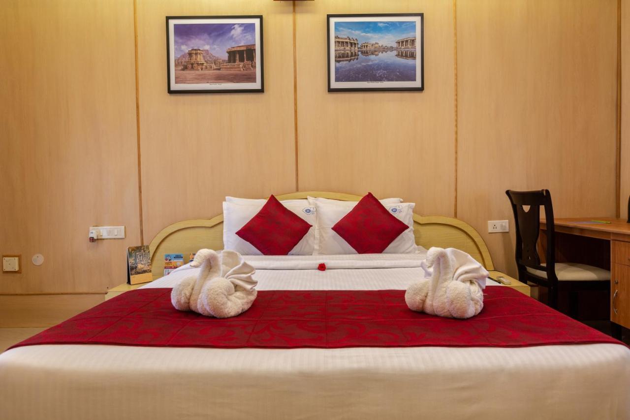 Kstdc Hotel Mayura Bhuvaneshwari Kamalapur Hampi Extérieur photo