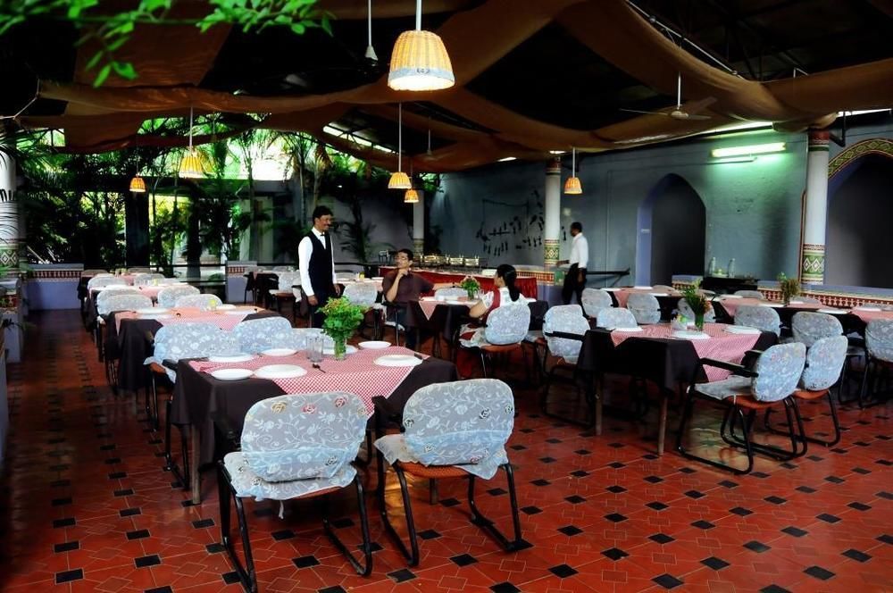 Kstdc Hotel Mayura Bhuvaneshwari Kamalapur Hampi Extérieur photo